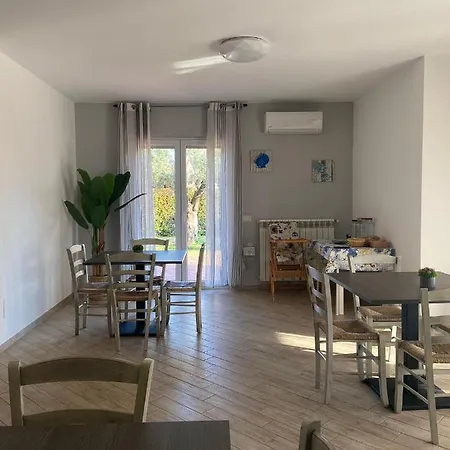 Alojamento de Acomodação e Pequeno-almoço Aurelio