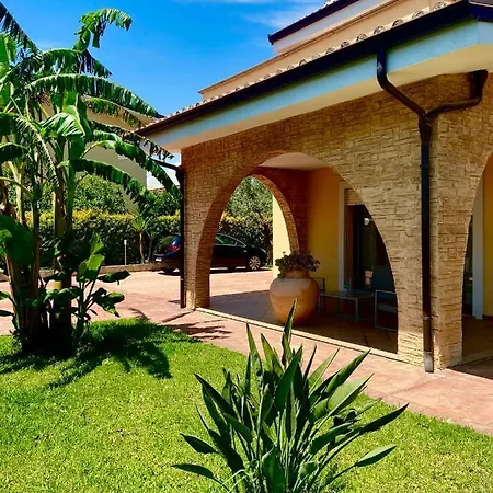 Alojamento de Acomodação e Pequeno-almoço Aurelio Squillace