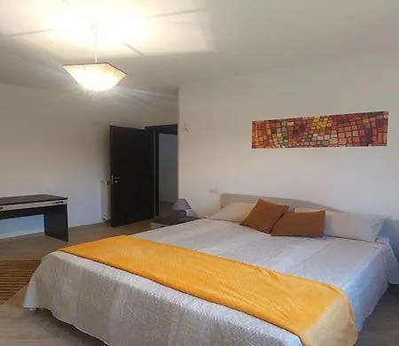 Aurelio Bed and Breakfast 3*
