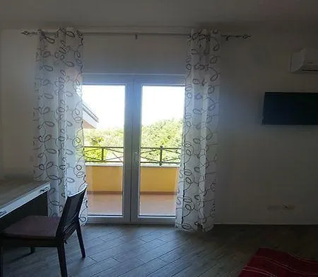 Aurelio 3* Squillace