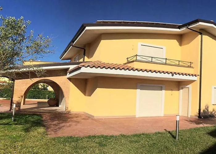 Aurelio Сквилласе